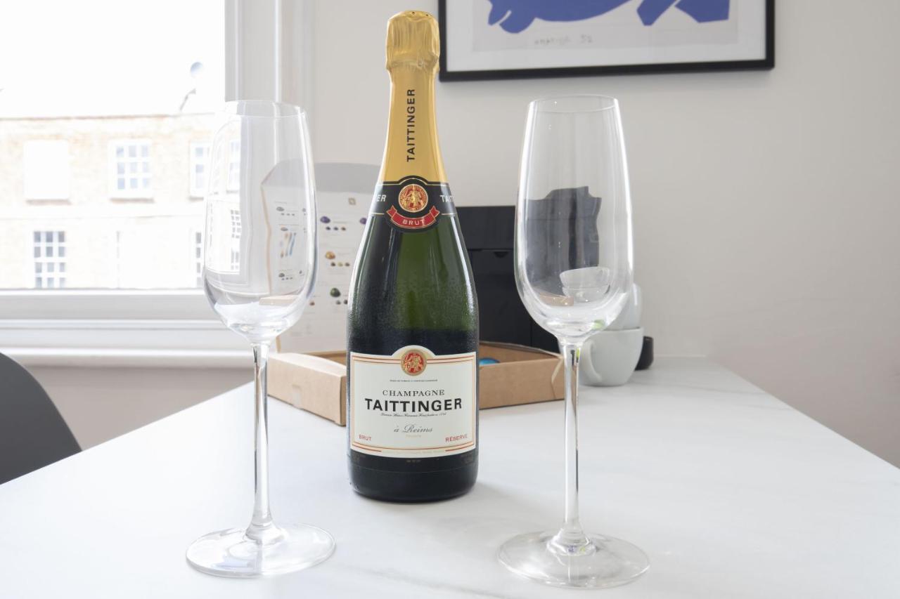 Beautifully Presented Newly Renovated City-Centre Apartment In Cheltenham Exterior foto